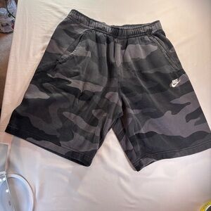 Nike Men's Gray Camo Athletic Shorts